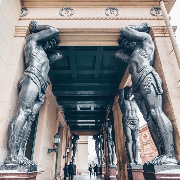 ��� � �����: �������