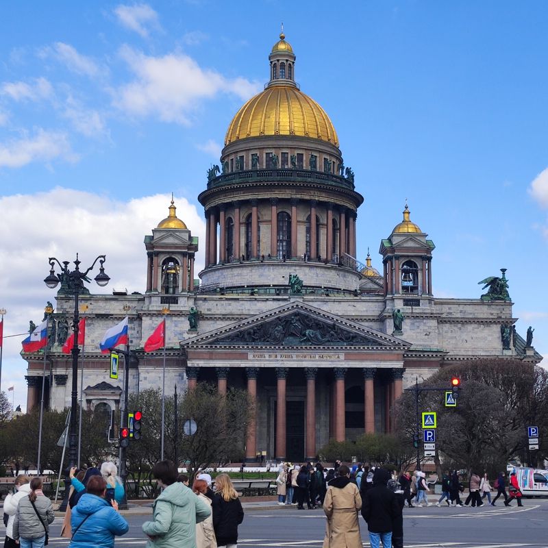 � ������