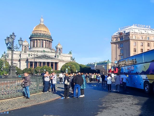 ��� � �����!